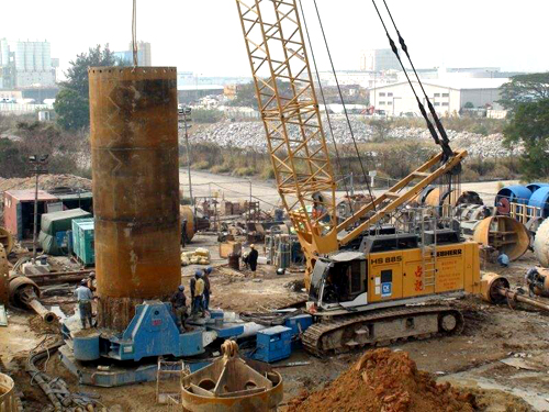 <a href=http://www.m.shop114.cn target=_blank class=infotextkey>螺旋焊接鋼管</a>