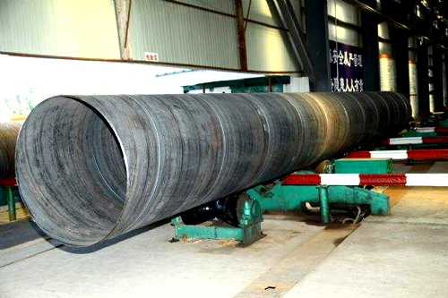 <a href=http://www.m.shop114.cn target=_blank class=infotextkey>螺旋焊接鋼管</a>探傷現(xiàn)場(chǎng)